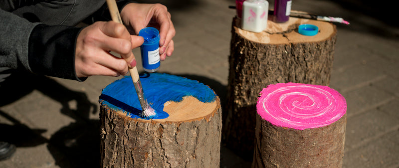 DiY: Baumstamm-Hocker "Glow in the Dark"