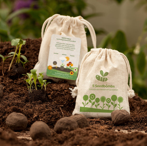 5 Seedbombs in a Printed Cotton Bag
