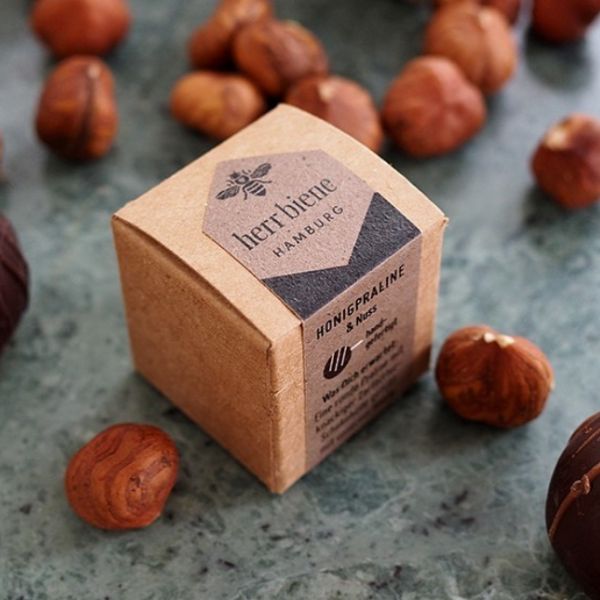 Honig-Haselnuss Praline